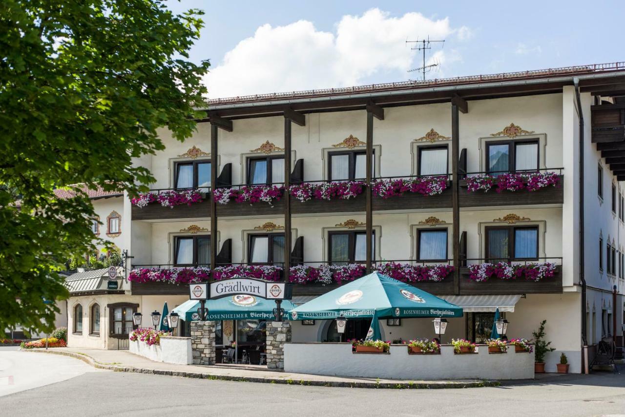 Hotel Restaurant Gradlwirt Niederndorf  Bagian luar foto